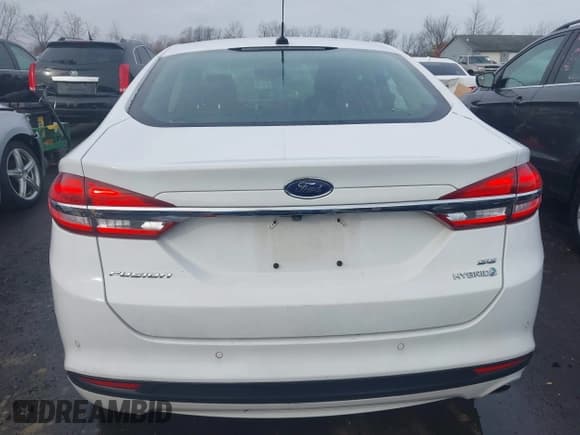 ✅ 2017 Ford Fusion Hybrid SE • VIN: 3FA6P0LU9HR117288 • Лот: 43767516. Опубликован ранее на IAAI с пробегом 104 298 миль. Бесплатный доступ к архиву аукционных продаж из США и подробный отчёт об истории автомобиля на DreamBid. Изображение 16.