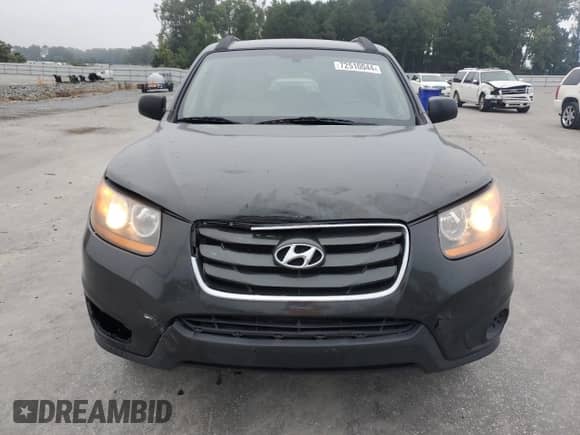 2010 Hyundai Santa Fe GLS с VIN 5NMSG3AB1AH408532, выставлен на аукционе Copart как лот 72510044 с пробегом 156 781 миль миль и Списание • Salvage title. История ставок и продаж доступна на DreamBid. Изображение 5.