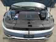 ✅ 2024 Hyundai Ioniq 5 SEL • VIN: KM8KN4DE0RU279037 • Lot: 72562994. Wystawiony na Copart z przebiegiem 4 553 mil mil. Skorzystaj z bezpłatnego archiwum sprzedaży aukcyjnych z USA i zobacz szczegółowy raport historii pojazdu na DreamBid. Zdjęcie 13.