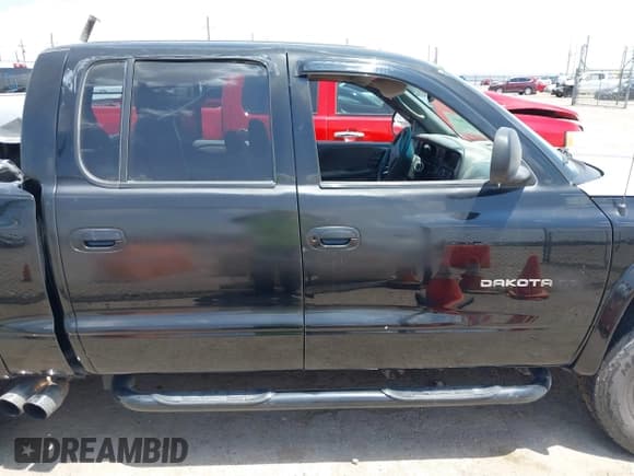 ✅ 2000 Dodge Dakota Sport • VIN: 1B7GG2AN9YS769936 • Lot: 42319684. Wystawiony na IAAI z przebiegiem Nie podano. Bezpłatny archiwum sprzedaży aukcyjnych z USA i szczegółowy raport historii pojazdu na DreamBid. Zdjęcie 12.