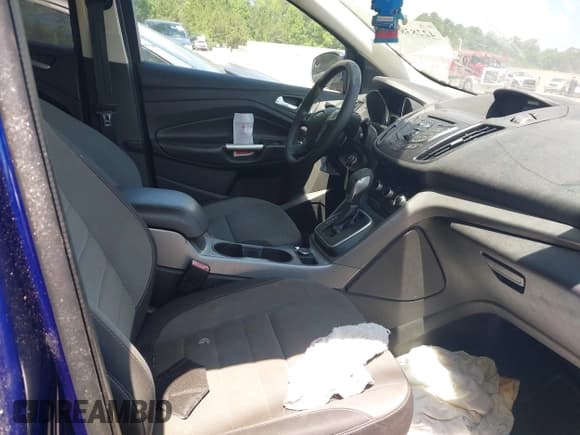 ✅ 2013 Ford Escape SE • VIN: 1FMCU0GX3DUB71422 • Lot: 42283894. Listed on IAAI with 99,536 mi. Free auction sales archive from the USA and detailed vehicle history report at DreamBid. Image 5.