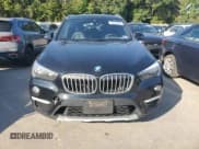 ✅ 2019 BMW X1 xDrive28i • VIN: WBXHT3C59K5L36452 • Лот: 72072505. Опубликован ранее на Copart с пробегом 81 791 миль. Бесплатный доступ к архиву аукционных продаж из США и подробный отчёт об истории автомобиля на DreamBid. Изображение 5.