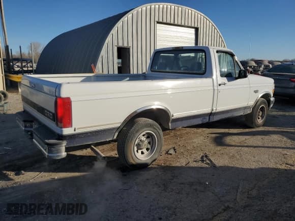 ✅ 1995 Ford F-150 • VIN: 1FTEF15N5SNA83705 • Lot: 84272504. Wystawiony na Copart z przebiegiem 156 826 mil. Bezpłatny archiwum sprzedaży aukcyjnych z USA i szczegółowy raport historii pojazdu na DreamBid. Zdjęcie 3.