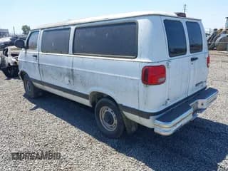 ✅ 1998 Dodge Passenger • VIN: 2B5WB25Y7WK117458 • Lot: 42661868. Wystawiony na IAAI z przebiegiem Nie podano. Bezpłatny archiwum sprzedaży aukcyjnych z USA i szczegółowy raport historii pojazdu na DreamBid. Zdjęcie 3.