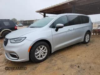 ✅ 2023 Chrysler Pacifica Touring L • VIN: 2C4RC1BG1PR630088 • Lot: 90595905. Listed on Copart with 13,011 mi. Free auction sales archive from the USA and detailed vehicle history report at DreamBid. Image 1.