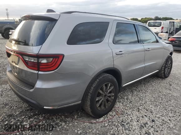 ✅ 2018 Dodge Durango SXT • VIN: 1C4RDHAG9JC254957 • Лот: 90349955. Опубликован ранее на Copart с пробегом 110 645 миль. Бесплатный доступ к архиву аукционных продаж из США и подробный отчёт об истории автомобиля на DreamBid. Изображение 3.