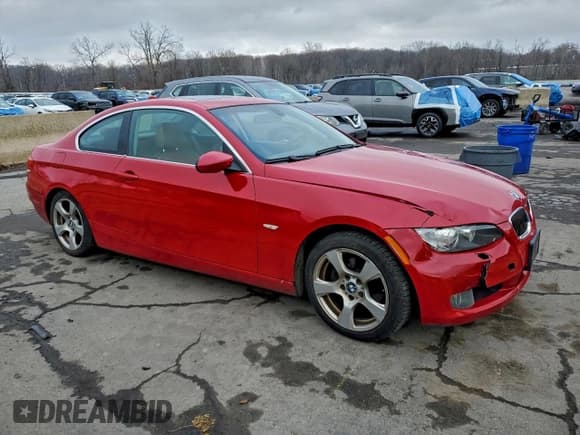 ✅ 2007 BMW 3 Series 328xi • VIN: WBAWC33527PC86428 • Лот: 94221375. Опубликован ранее на Copart с пробегом 116 330 миль. Бесплатный доступ к архиву аукционных продаж из США и подробный отчёт об истории автомобиля на DreamBid. Изображение 4.