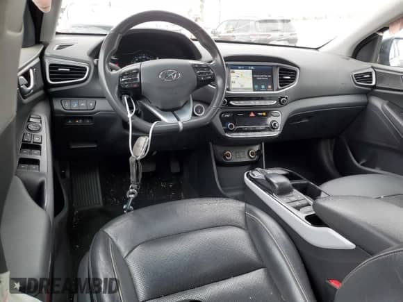 2019 Hyundai Ioniq Limited с VIN KMHC05LH6KU032986, выставлен на аукционе Copart как лот 76470124 с пробегом 68 797 миль миль и Списание • Salvage title. История ставок и продаж доступна на DreamBid. Изображение 8.