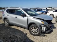 ✅ 2015 Nissan Rogue SV • VIN: 5N1AT2MVXFC777527 • Lot: 89887455. Wystawiony na Copart z przebiegiem 125 149 mil. Bezpłatny archiwum sprzedaży aukcyjnych z USA i szczegółowy raport historii pojazdu na DreamBid. Zdjęcie 4.