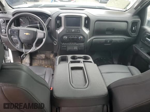 ✅ 2024 Chevrolet Silverado 2500HD Work Truck • VIN: 1GC4YLEY6RF191203 • Лот: 63859215. Опубликован ранее на Copart с пробегом 38 142 миль. Бесплатный доступ к архиву аукционных продаж из США и подробный отчёт об истории автомобиля на DreamBid. Изображение 8.