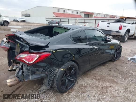 2013 Hyundai Genesis Coupe Track с VIN KMHHU6KJ3DU104816, выставлен на аукционе IAAI как лот 41339761 с пробегом 98 940 миль миль и . История ставок и продаж доступна на DreamBid. Изображение 4.