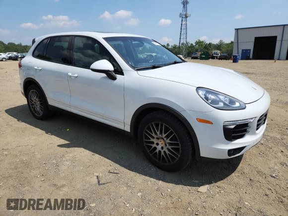 ✅ 2016 Porsche Cayenne S • VIN: WP1AB2A22GLA94464 • Лот: 66417055. Опубликован ранее на Copart с пробегом 132 785 миль. Бесплатный доступ к архиву аукционных продаж из США и подробный отчёт об истории автомобиля на DreamBid. Изображение 4.