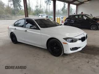 2014 BMW 3 Series 328i с VIN WBA3C1C57EK117469, выставлен на аукционе IAAI как лот 43207455 с пробегом 77 275 миль миль и . История ставок и продаж доступна на DreamBid. Изображение 1.