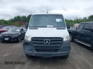 ✅ 2022 Mercedes-Benz Sprinter Cargo • VIN: W1Y4EBHY5NT106518 • Лот: 42510905. Опубликован ранее на IAAI с пробегом 24 586 миль. Бесплатный доступ к архиву аукционных продаж из США и подробный отчёт об истории автомобиля на DreamBid. Изображение 12.