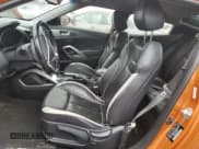 ✅ 2015 Hyundai Veloster Turbo • VIN: KMHTC6AE4FU228789 • Lot: 85890024. Wystawiony na Copart z przebiegiem 116 284 mil. Bezpłatny archiwum sprzedaży aukcyjnych z USA i szczegółowy raport historii pojazdu na DreamBid. Zdjęcie 7.