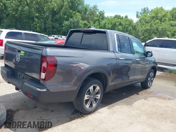 ✅ 2019 Honda Ridgeline RTL-E • VIN: 5FPYK3F78KB005140 • Lot: 42683172. Wystawiony na IAAI z przebiegiem 33 335 mil. Bezpłatny archiwum sprzedaży aukcyjnych z USA i szczegółowy raport historii pojazdu na DreamBid. Zdjęcie 4.