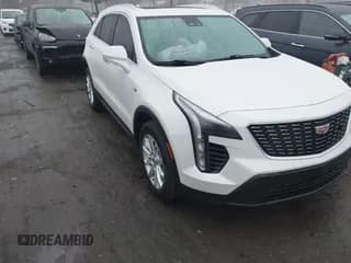 ✅ 2022 Cadillac XT4 FWD Luxury • VIN: 1GYAZAR45NF168088 • Lot: 41479950. Wystawiony na IAAI z przebiegiem 42 918 mil. Bezpłatny archiwum sprzedaży aukcyjnych z USA i szczegółowy raport historii pojazdu na DreamBid. Zdjęcie 1.