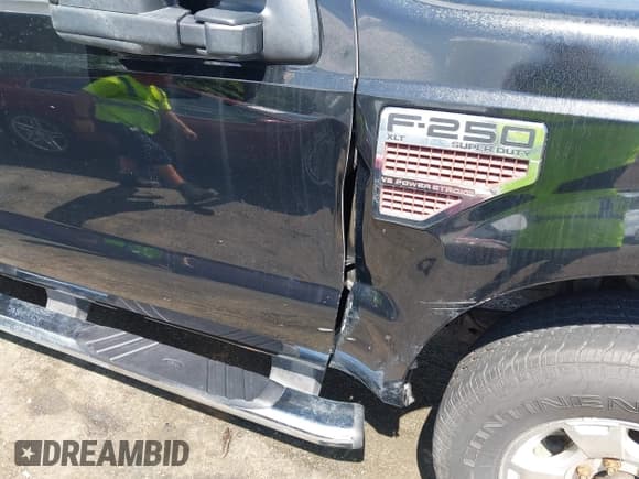 ✅ 2010 Ford F-250 XL • VIN: 1FTSW2BR5AEA52629 • Lot: 42766025. Listed on IAAI with 144,597 mi. Free auction sales archive from the USA and detailed vehicle history report at DreamBid. Image 6.