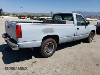 ✅ 1992 Chevrolet Silverado 2500 • VIN: 1GCFC24H8NE195787 • Lot: 57817145. Wystawiony na Copart z przebiegiem 361 075 mil. Bezpłatny archiwum sprzedaży aukcyjnych z USA i szczegółowy raport historii pojazdu na DreamBid. Zdjęcie 3.