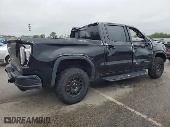 ✅ 2024 GMC Sierra 1500 AT4X • VIN: 3GTUUFEL2RG247122 • Лот: 85418594. Опубликован ранее на Copart с пробегом 13 450 миль. Бесплатный доступ к архиву аукционных продаж из США и подробный отчёт об истории автомобиля на DreamBid. Изображение 3.