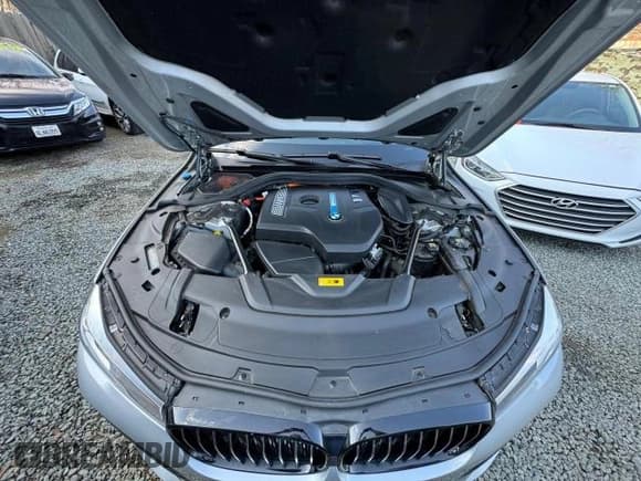 ✅ 2019 BMW 7 Series 740e xDrive • VIN: WBA7J2C54KB246438 • Lot: 41126974. Wystawiony na Copart z przebiegiem 32 986 mil. Bezpłatny archiwum sprzedaży aukcyjnych z USA i szczegółowy raport historii pojazdu na DreamBid. Zdjęcie 7.