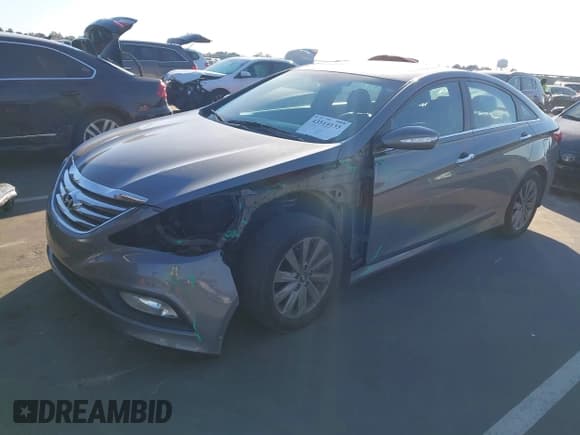 ✅ 2014 Hyundai Sonata SE • VIN: 5NPEC4AC9EH833853 • Лот: 43514135. Опубликован ранее на IAAI с пробегом 125 725 миль. Бесплатный доступ к архиву аукционных продаж из США и подробный отчёт об истории автомобиля на DreamBid. Изображение 2.