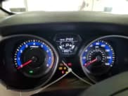 ✅ 2015 Hyundai Elantra SE • VIN: KMHDH4AE5FU379358 • Lot: 66410335. Listed on Copart with 118,507 mi. Free auction sales archive from the USA and detailed vehicle history report at DreamBid. Image 9.