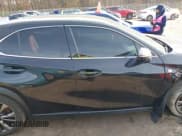 ✅ 2021 Lexus UX 200 F Sport • VIN: JTHE3JBH1M2042126 • Lot: 41128485. Wystawiony na IAAI z przebiegiem 22 033 mil. Bezpłatny archiwum sprzedaży aukcyjnych z USA i szczegółowy raport historii pojazdu na DreamBid. Zdjęcie 13.