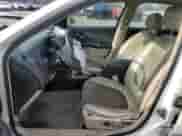 2006 Chevrolet Malibu LTZ z VIN 1G1ZU53896F228961, wystawiony jako Copart lot #83942374 z przebiegiem 214 159 mil mil oraz Szkoda całkowita • Salvage title. Historia ofert i sprzedaży dostępna na DreamBid. Obrazek 7.