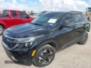 ✅ 2025 Kia Seltos EX • VIN: KNDER2AA8S7727850 • Lot: 43022613. Listed on IAAI with 5,237 mi. Free auction sales archive from the USA and detailed vehicle history report at DreamBid. Image 2.