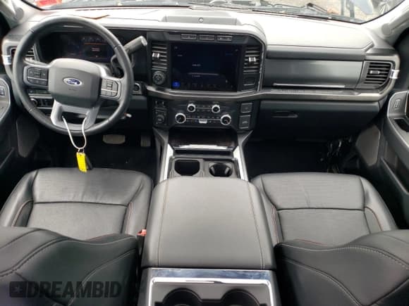 ✅ 2023 Ford F-350 XL • VIN: 1FT8W3BN1PEC18330 • Лот: 73649204. Опубликован ранее на Copart с пробегом 86 591 миль. Бесплатный доступ к архиву аукционных продаж из США и подробный отчёт об истории автомобиля на DreamBid. Изображение 8.