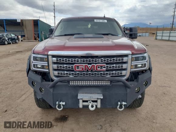 ✅ 2013 GMC Sierra 2500HD SLT • VIN: 1GT121C83DF107875 • Лот: 49161185. Опубликован ранее на Copart с пробегом 225 061 миль. Бесплатный доступ к архиву аукционных продаж из США и подробный отчёт об истории автомобиля на DreamBid. Изображение 5.