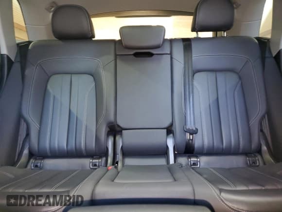 ✅ 2023 Audi Q5 S line Premium • VIN: WA1GAAFY3P2015664 • Лот: 86476655. Опубликован ранее на Copart с пробегом 57 189 миль. Бесплатный доступ к архиву аукционных продаж из США и подробный отчёт об истории автомобиля на DreamBid. Изображение 10.