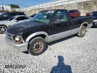 ✅ 1995 Chevrolet S-10 • VIN: 1GCCS14Z0S8237355 • Lot: 80305085. Listed on Copart with 173,654 mi. Free auction sales archive from the USA and detailed vehicle history report at DreamBid. Image 1.