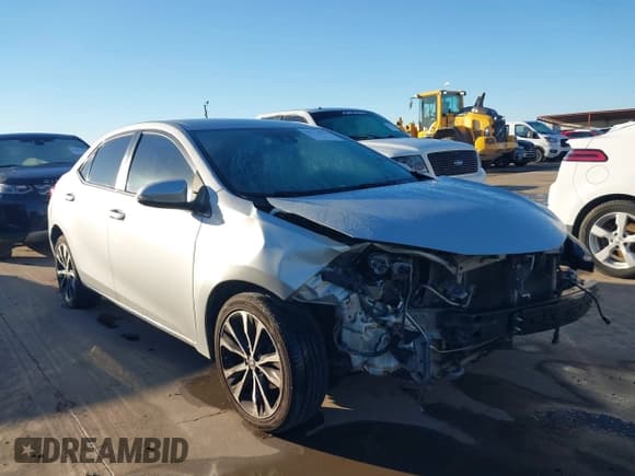 ✅ 2017 Toyota Corolla SE • VIN: 5YFBURHE8HP640380 • Лот: 43776650. Опубликован ранее на IAAI с пробегом 176 968 миль. Бесплатный доступ к архиву аукционных продаж из США и подробный отчёт об истории автомобиля на DreamBid. Изображение 1.