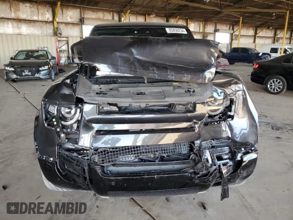 ✅ 2024 Land Rover Defender V8 • VIN: SALEBEEEXR2274835 • Лот: 85850234. Опубликован ранее на Copart с пробегом 8 188 миль. Бесплатный доступ к архиву аукционных продаж из США и подробный отчёт об истории автомобиля на DreamBid. Изображение 5.