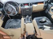 ✅ 2005 Land Rover LR3 SE • VIN: SALAD25455A325012 • Lot: 64659385. Wystawiony na Copart z przebiegiem Nie podano. Bezpłatny archiwum sprzedaży aukcyjnych z USA i szczegółowy raport historii pojazdu na DreamBid. Zdjęcie 8.