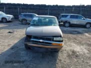 ✅ 2003 Chevrolet S-10 • VIN: 1GCCS19H438207874 • Лот: 41726567. Опубликован ранее на IAAI с пробегом 123 260 миль. Бесплатный доступ к архиву аукционных продаж из США и подробный отчёт об истории автомобиля на DreamBid. Изображение 12.