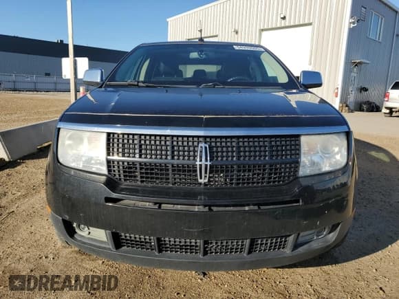 ✅ 2010 Lincoln MKX • VIN: 2LMDJ8JC0ABJ30544 • Lot: 54939005. Wystawiony na Copart z przebiegiem 232 912 mil. Bezpłatny archiwum sprzedaży aukcyjnych z USA i szczegółowy raport historii pojazdu na DreamBid. Zdjęcie 5.