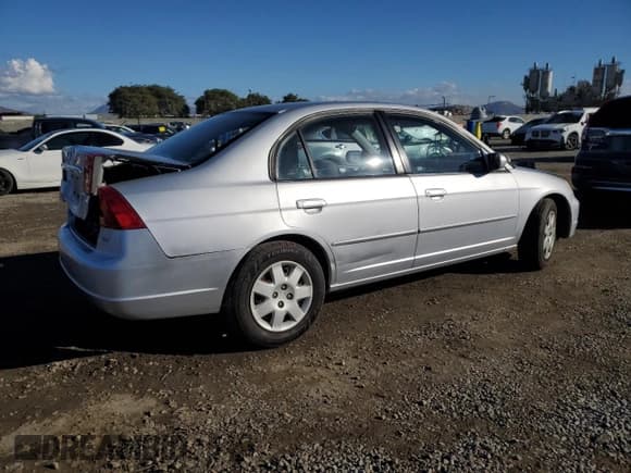 ✅ 2001 Honda Civic EX • VIN: 1HGES26741L076015 • Lot: 93377075. Listed on Copart with 199,645 mi. Free auction sales archive from the USA and detailed vehicle history report at DreamBid. Image 3.