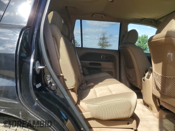 ✅ 2008 Honda Pilot VP • VIN: 5FNYF18218B014810 • Lot: 84990205. Listed on Copart with 223,242 mi. Free auction sales archive from the USA and detailed vehicle history report at DreamBid. Image 11.