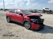 ✅ 2022 Toyota Corolla Cross XLE • VIN: 7MUDAAAG1NV026102 • Лот: 86990265. Опубликован ранее на Copart с пробегом 11 858 миль. Бесплатный доступ к архиву аукционных продаж из США и подробный отчёт об истории автомобиля на DreamBid. Изображение 13.