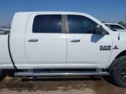 ✅ 2015 Ram 2500 SLT • VIN: 3C6UR5ML3FG674244 • Lot: 42550144. Wystawiony na IAAI z przebiegiem 220 481 mil. Bezpłatny archiwum sprzedaży aukcyjnych z USA i szczegółowy raport historii pojazdu na DreamBid. Zdjęcie 13.