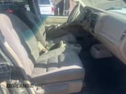 ✅ 2003 Ford Explorer Sport Trac XLS • VIN: 1FMZU67E43UA32975 • Lot: 83975705. Wystawiony na Copart z przebiegiem 212 492 mil. Bezpłatny archiwum sprzedaży aukcyjnych z USA i szczegółowy raport historii pojazdu na DreamBid. Zdjęcie 5.