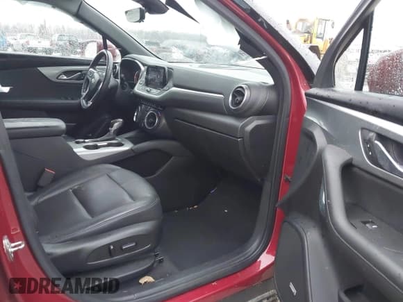 ✅ 2020 Chevrolet Blazer LT • VIN: 3GNKBJRS5LS552756 • Лот: 40839933. Опубликован ранее на IAAI с пробегом 40 928 миль. Бесплатный доступ к архиву аукционных продаж из США и подробный отчёт об истории автомобиля на DreamBid. Изображение 5.