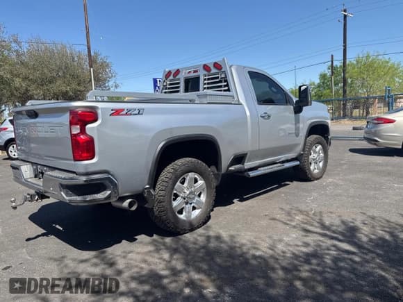 ✅ 2020 Chevrolet Silverado 2500HD Work Truck • VIN: 1GC3YLE70LF269761 • Лот: 48790915. Опубликован ранее на Copart с пробегом 41 532 миль. Бесплатный доступ к архиву аукционных продаж из США и подробный отчёт об истории автомобиля на DreamBid. Изображение 4.
