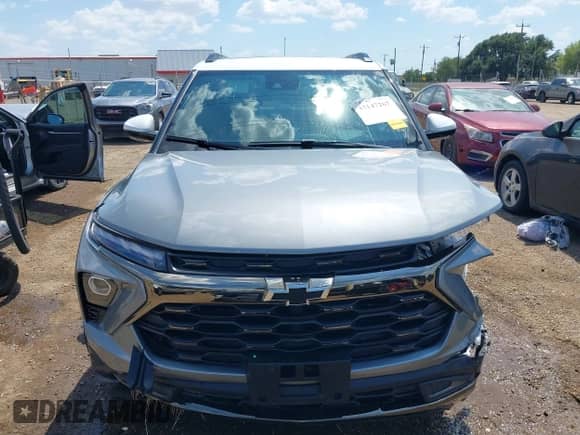 2025 Chevrolet TrailBlazer ACTIV с VIN KL79MVSL0SB069887, выставлен на аукционе IAAI как лот 43147267 с пробегом 11 815 миль миль и . История ставок и продаж доступна на DreamBid. Изображение 11.
