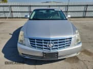 ✅ 2007 Cadillac DTS Luxury I • VIN: 1G6KD57Y97U169087 • Lot: 90139555. Listed on Copart with 77,779 mi. Free auction sales archive from the USA and detailed vehicle history report at DreamBid. Image 5.