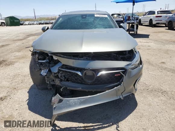 ✅ 2018 Buick Regal GS • VIN: W04GS6SS9J1122730 • Lot: 57366075. Listed on Copart with 95,034 mi. Free auction sales archive from the USA and detailed vehicle history report at DreamBid. Image 5.