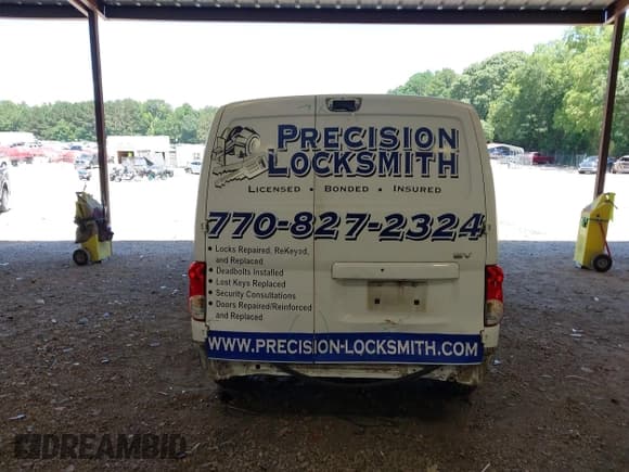 ✅ 2015 Nissan NV200 SV • VIN: 3N6CM0KN1FK716298 • Лот: 42742293. Опубликован ранее на IAAI с пробегом 186 828 миль. Бесплатный доступ к архиву аукционных продаж из США и подробный отчёт об истории автомобиля на DreamBid. Изображение 6.